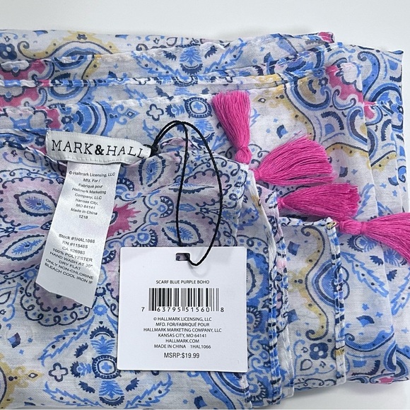 NWT. Mark&Hall sheer paisley scarf. Boho with pink  tassles - Picture 3 of 3